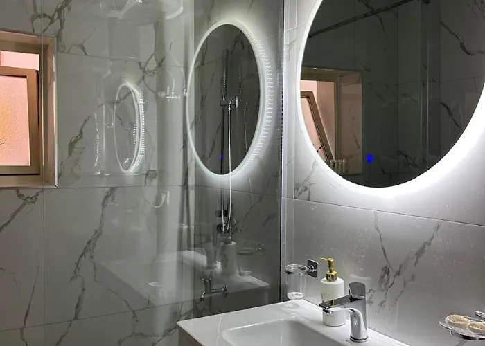 Insa Daily Apartman *